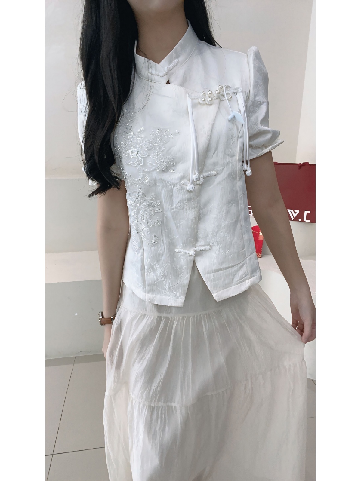 19b8f579-d543-42de-a809-fccc0c3b3d3d