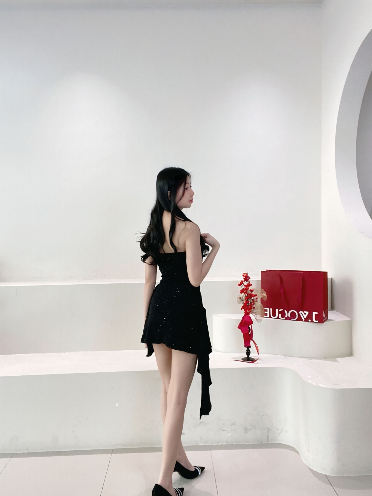 8feddce5-5e4c-425f-8732-211a7f99d963