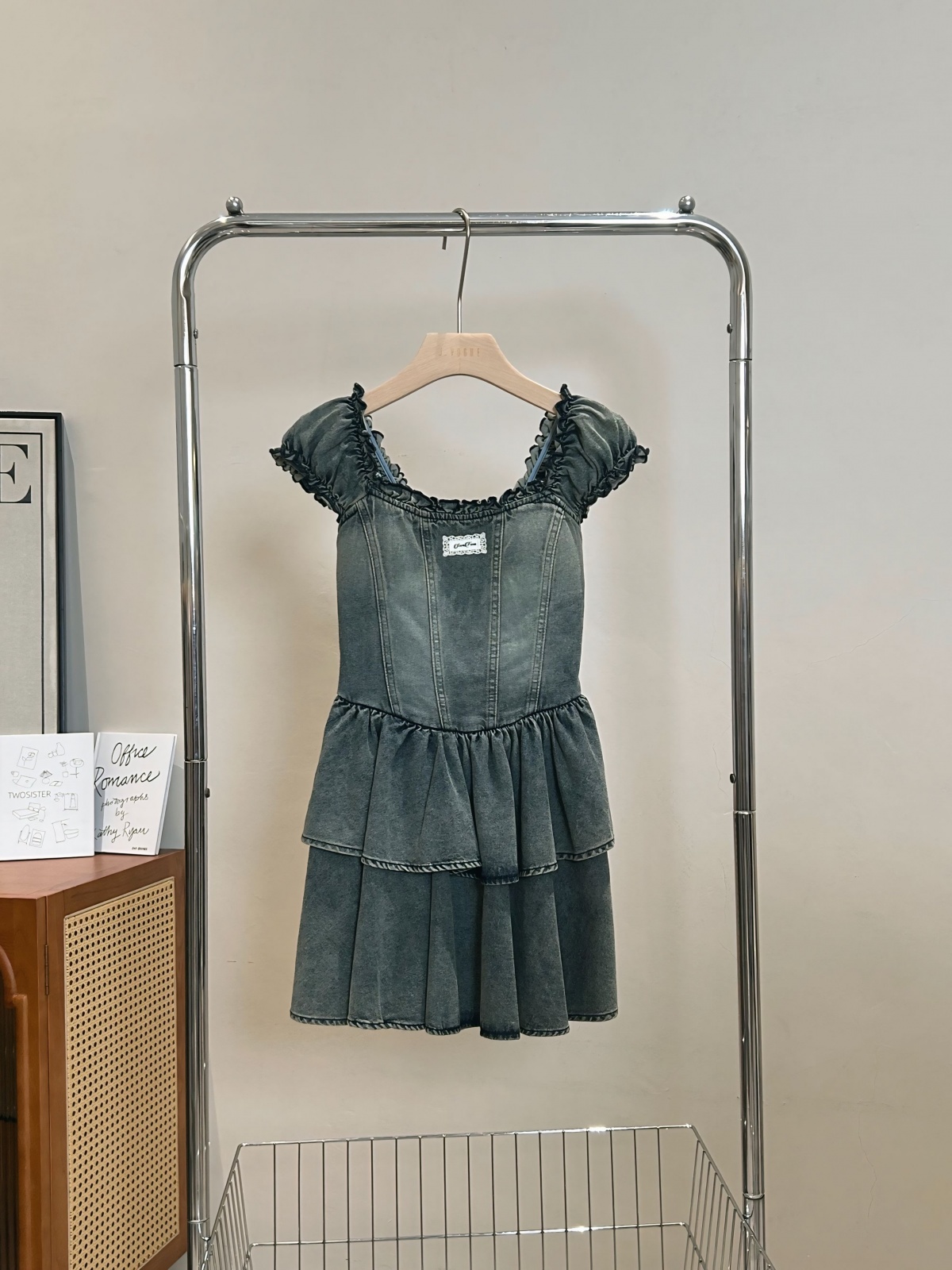 9833f9ce-5fb4-48da-ac8b-07af20831c12