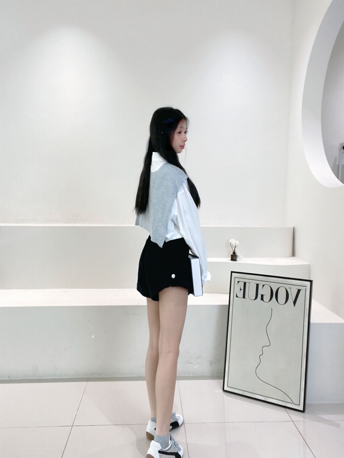 d17ce273-0bea-4f65-9da0-63b290136bc1