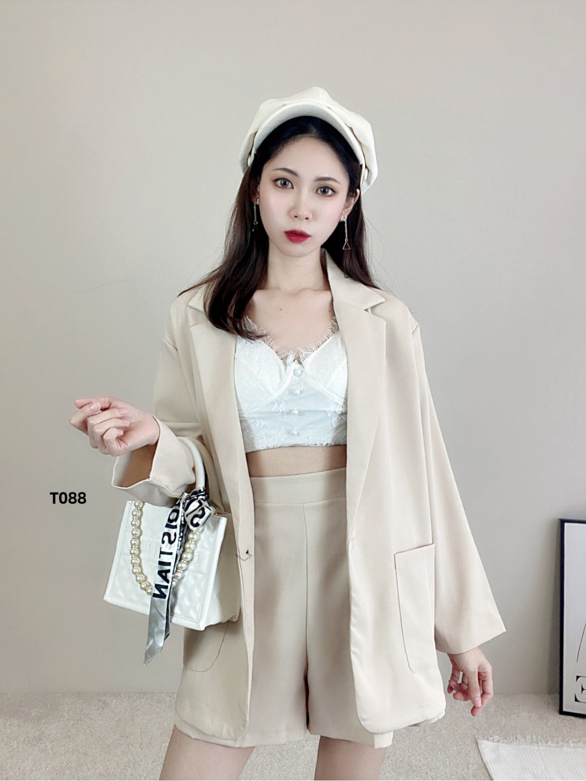 dff21179-b32f-43d0-b4e8-fb77f101c309